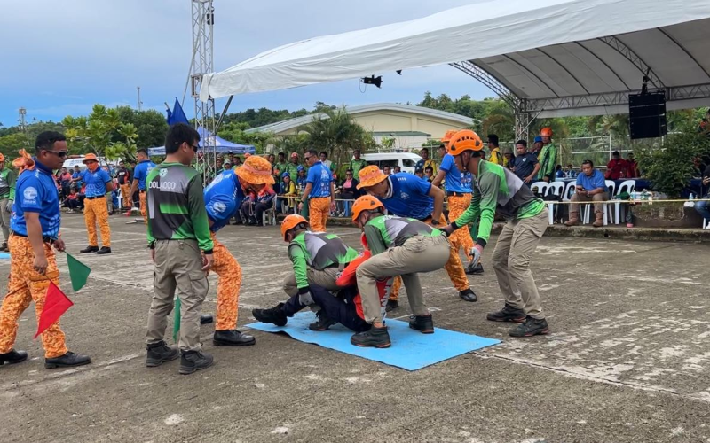 Power on display by the team during the Moving and Lifting Challenge, which focuses on the members’ physical strength while carefully lifting a patient during an emergency.